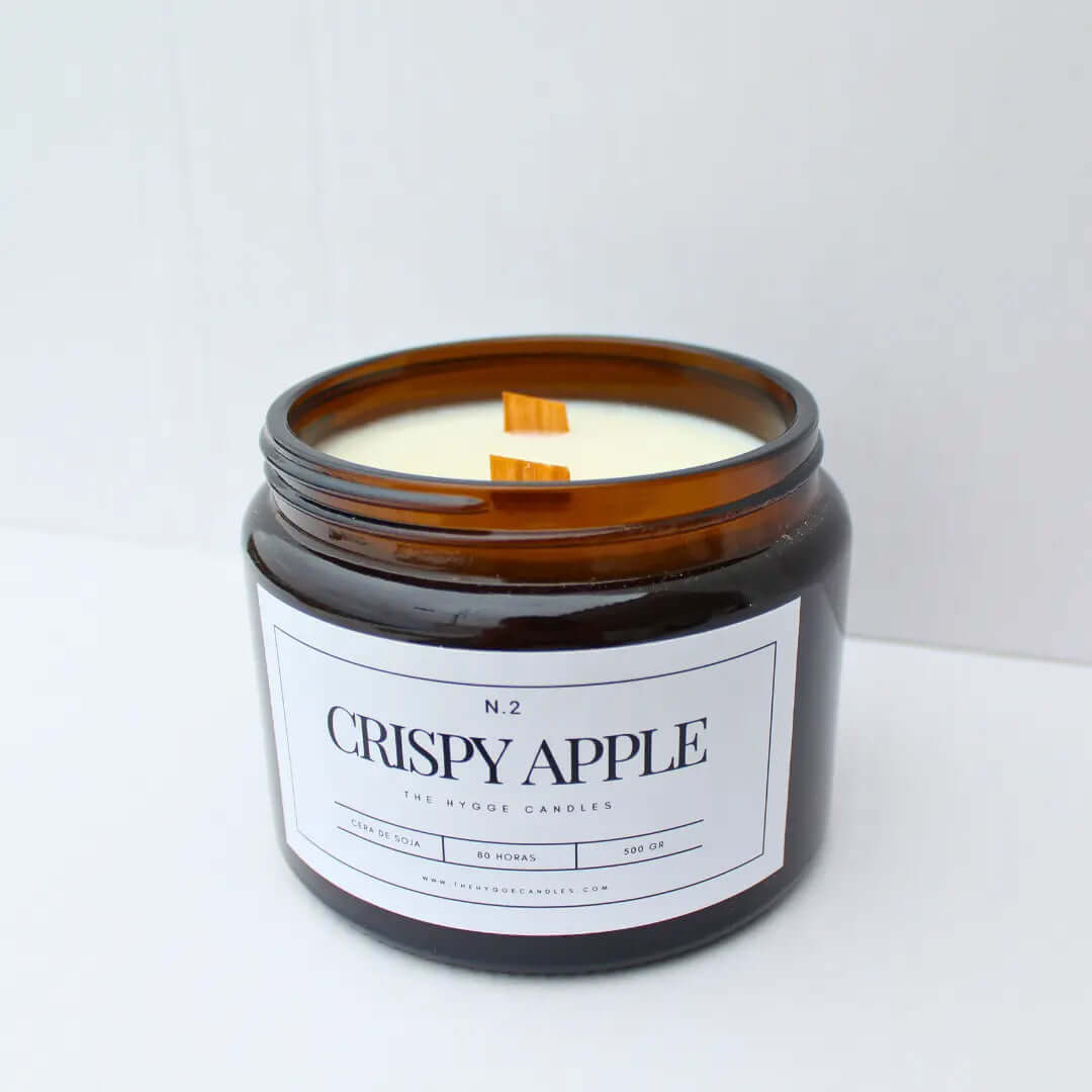 N.2 CRISPY APPLE The Hygge Candles